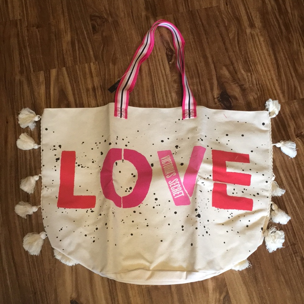 NWT Victoria’s Secret Tassel Tote